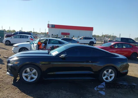 2016 Ford Mustang V6 z USA, uszkodzony, nr VIN 1FA6P8AM3G5303167